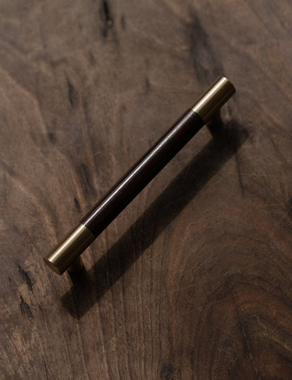 Cabinet handle F025