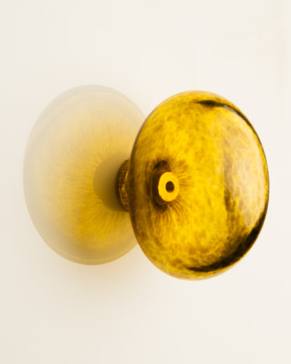 Yantar Knob